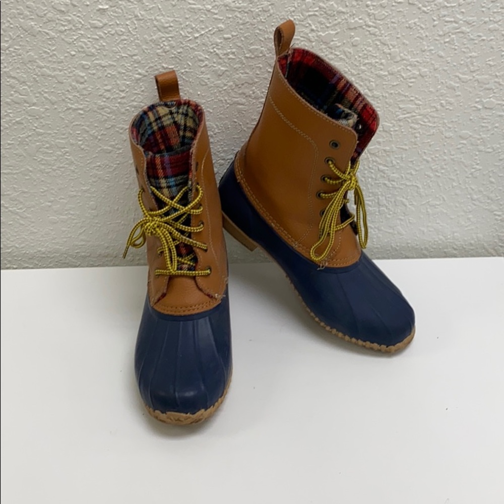 Women’s Size 7 Sporto Duck Boots